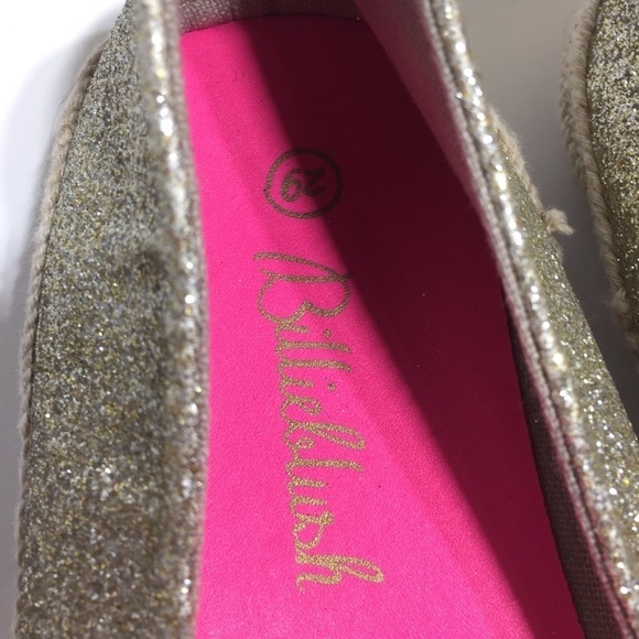 BILLIBLUSH Girls Gold Flats - Picture 3 of 6